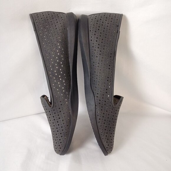 Cliffs by White Mountain Paula Perforated Flats Womens 9.5 Black Slip On NWOB - Picture 5 of 10